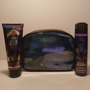 (New) Disney Villains Cosmetic Bag & Evil Queen Fragrance Set